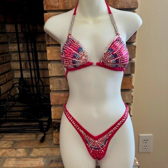 Saleyla Other - Figure Physique Bodybuilding Contest NPC Competition Posing Suit